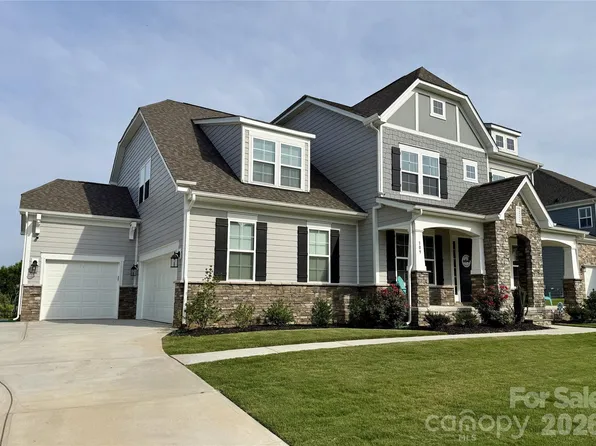 309 W Waterlynn Rd, Mooresville, NC 28117