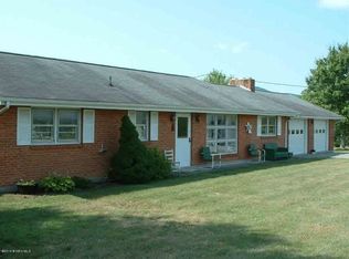 4654 W Glow Ln, Pulaski, VA 24301