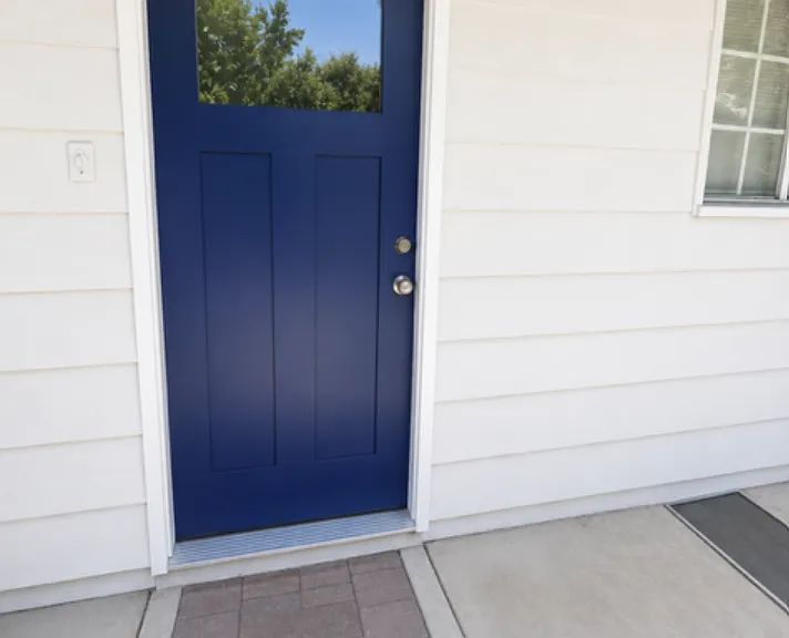 126 E Wistaria Ave — Photo 1
