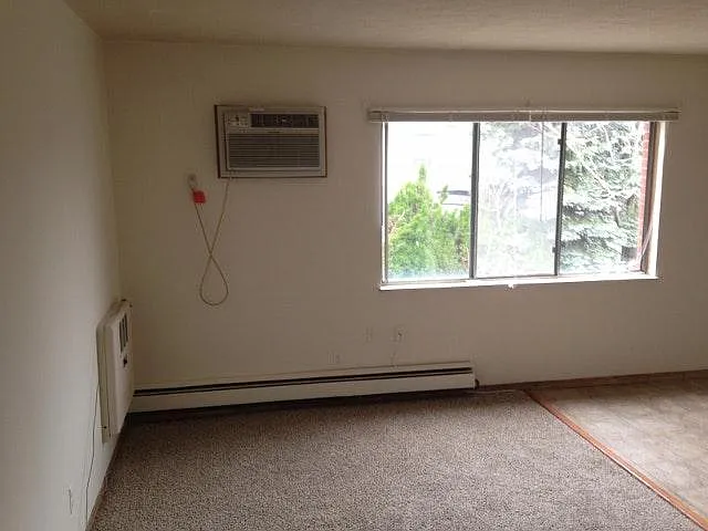 12201 Madison Avenue — Photo 3