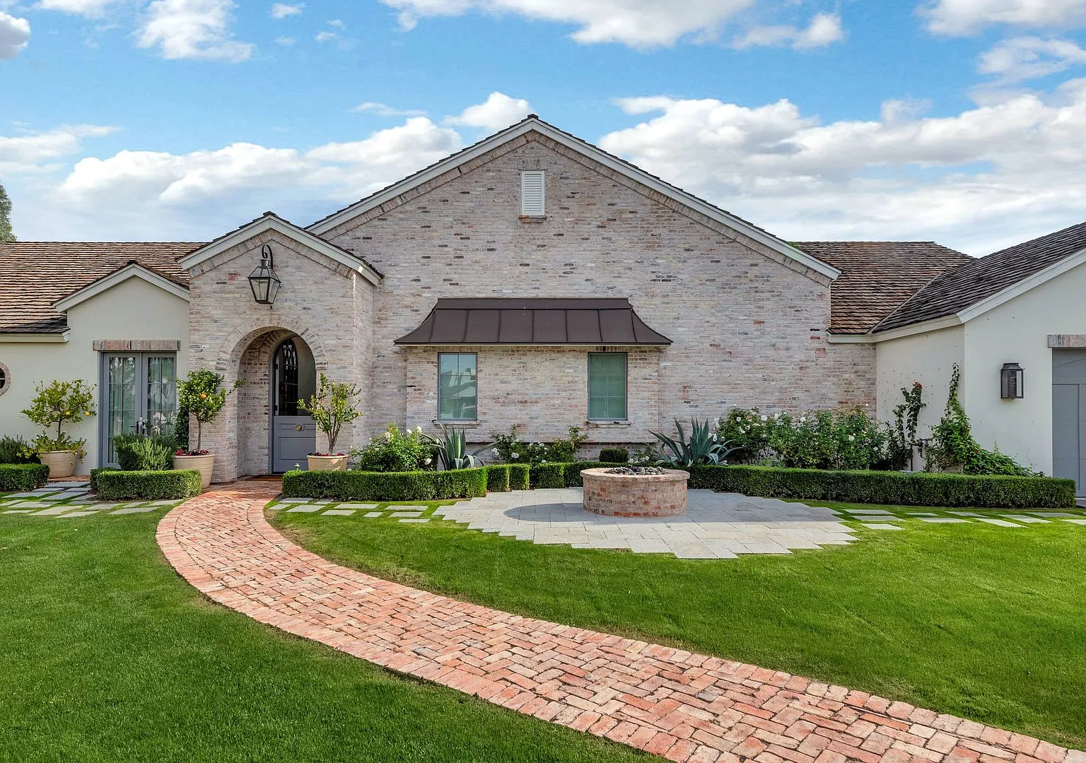 Rates Vary: $19,995 - $34,995 — Photo 2