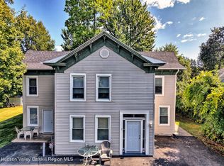 16 N Jefferson Ave, Catskill, NY 12414
