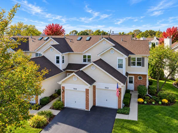 7834 Darien Lake Dr, Darien, IL 60561