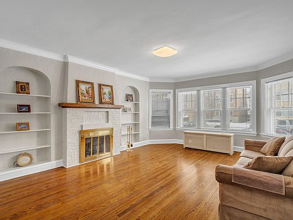2nd image of 5136 N Central Park Ave #1