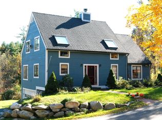 8 Lake View Rd, Great Barrington, MA 01230