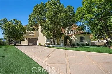 5 bed, 5433 sqft, $18,500 — Photo 2