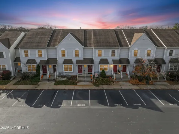 3510 Scarecrow Court, Freehold, NJ 07728