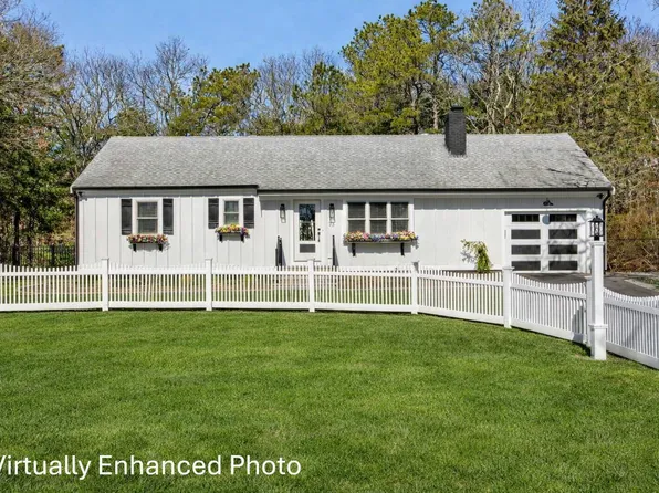 73 Braeburn Court, Hatchville, MA 02536