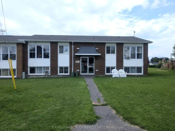 1452 Saint Michel Ave, Cornwall, ON K6H 3M8