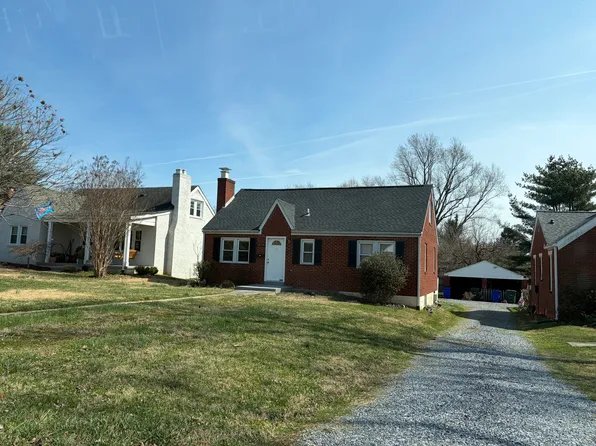 608 Lee Pl, Frederick, MD 21702