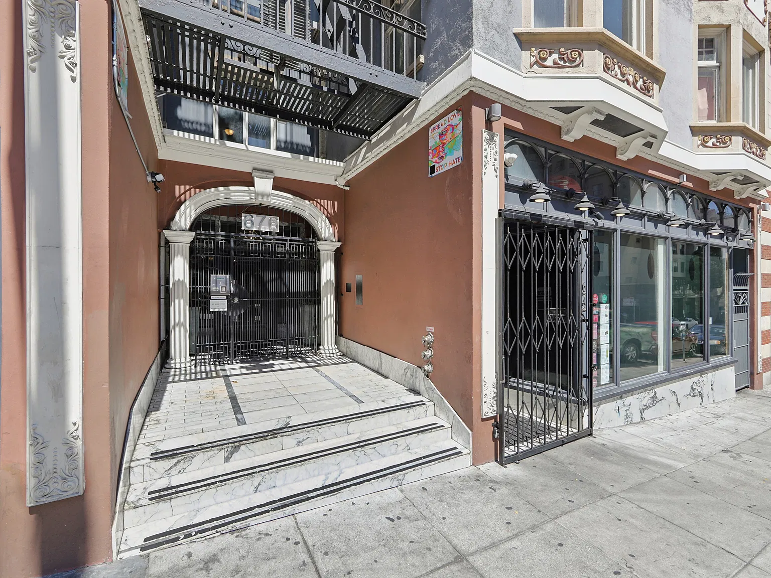 676 Geary Street — Photo 2