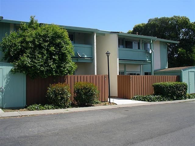 2nd image of 1625 Park Ln APT 77