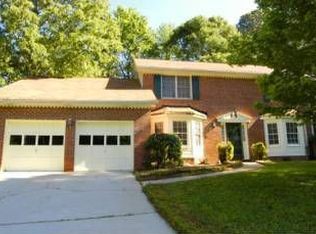 1702 Pierce Arrow Pkwy, Tucker, GA 30084