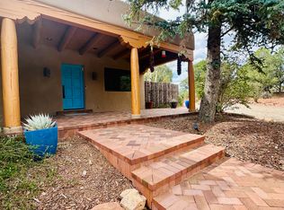 13 Arroyo Vis, Santa Fe, NM 87505