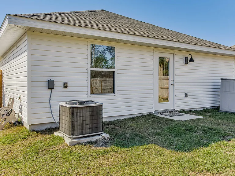2528 Sutton Place Dr — Photo 30