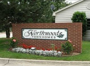 5292 Meredith Dr, Des Moines, IA 50310