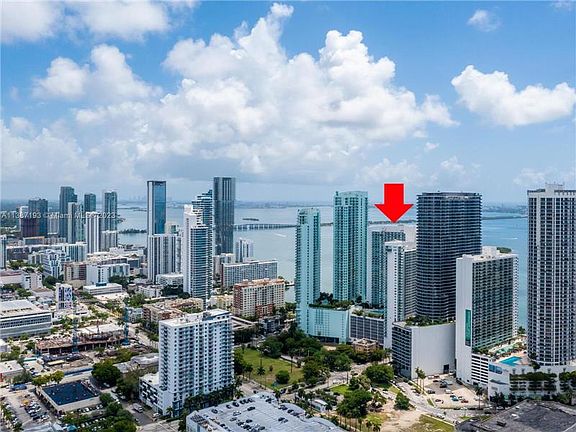 2nd image of 1800 N Bayshore Dr APT 1904