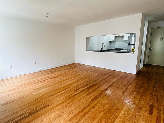 2nd image of 11 Franklin Blvd