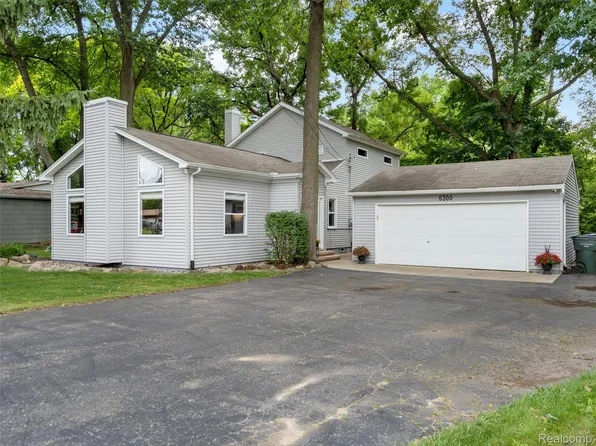 5300 Wilby St, Shelby Township, MI 48317