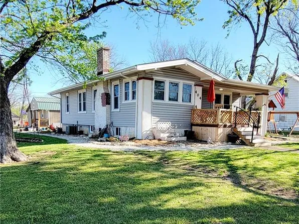 404 Mulberry St, Humboldt, KS 66748