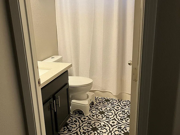 Main Bathroom
