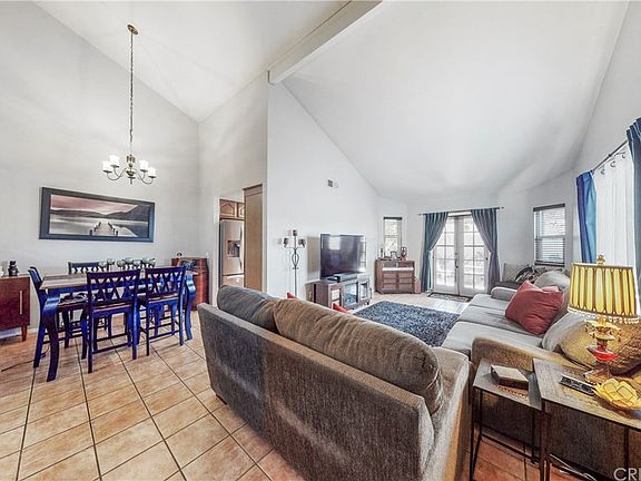 4th image of 14158 Oro Grande St