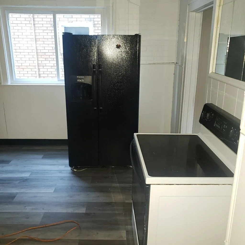 309 Mills St — Photo 2