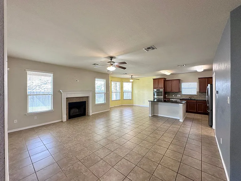 1200 Rocky Ridge Trl — Photo 7
