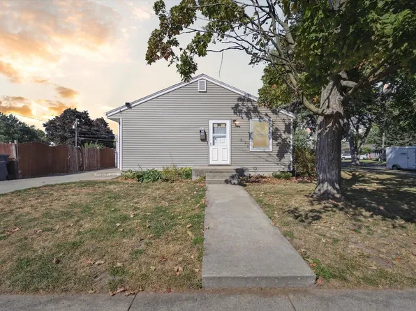 1804 Mitchell Street, Janesville, WI 53546