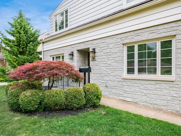 281 S Broadleigh Rd, Columbus, OH 43209