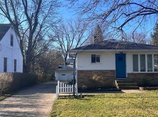 25415 Hall Dr, Westlake, OH 44145