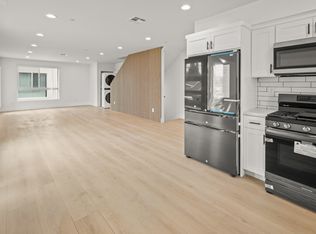 (Undisclosed Address), Los Angeles, CA 90039