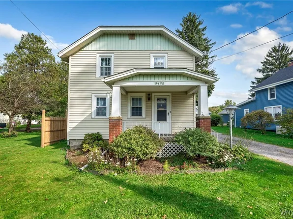 9458 Genesee Rd, East Concord, NY 14055