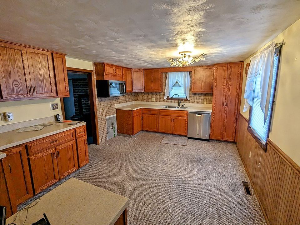 155 E 6th St, Waterford, PA 16441 Zillow