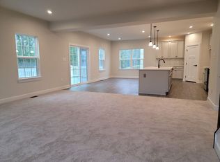 3819 Knighton Cir, Midlothian, VA 23112