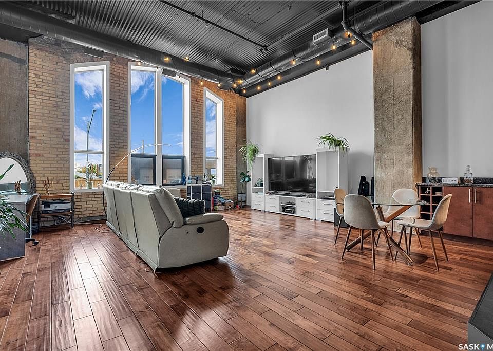 1st image of UNIT 105-211 D AVENUE N