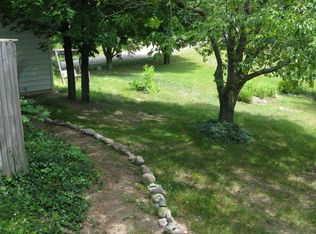 5275 Sweet Breeze Ln, Traverse City, MI 49684