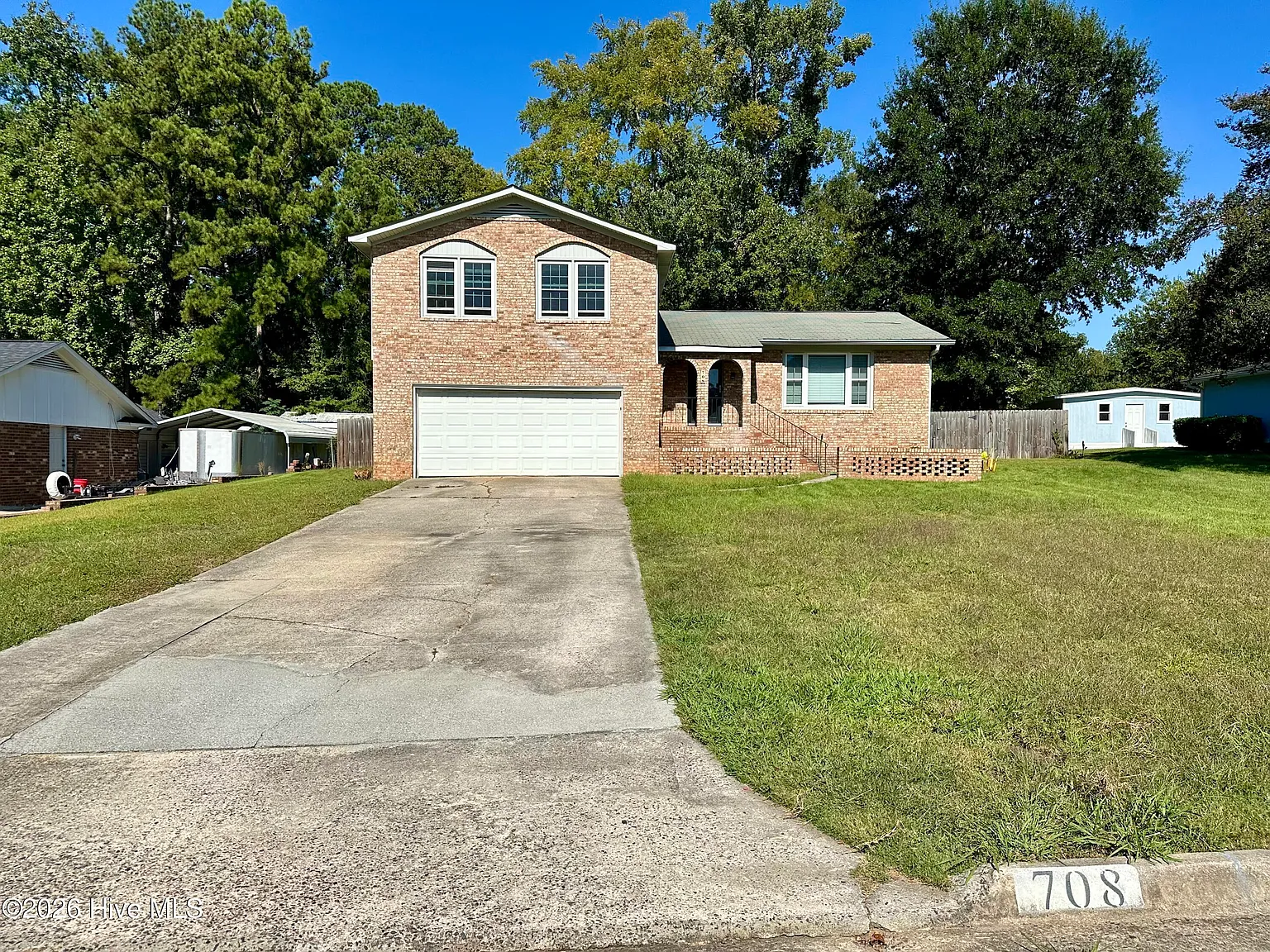 3 bed, 2.5 bath, 1900 sqft, $1,750 — Photo 3