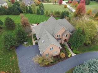 3710 W Conestoga Trl, Crystal Lake, IL 60012