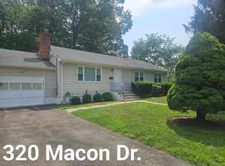 320 Macon Dr #1, Bridgeport, CT 06606