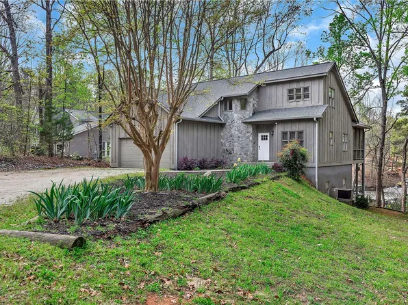 125 Cove Nook, Six Mile, SC 29682