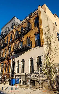 Rented by Rennit Inc. | media 30