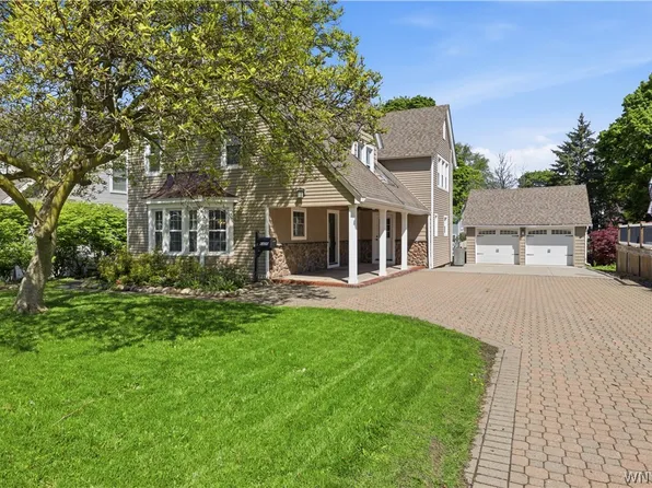6420 W Quaker St, Orchard Park, NY 14127