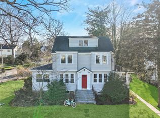 54 Wiltshire St, Bronxville, NY 10708
