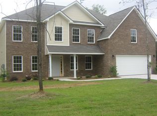 229 Olde Hickory Cir, Bonaire, GA 31005