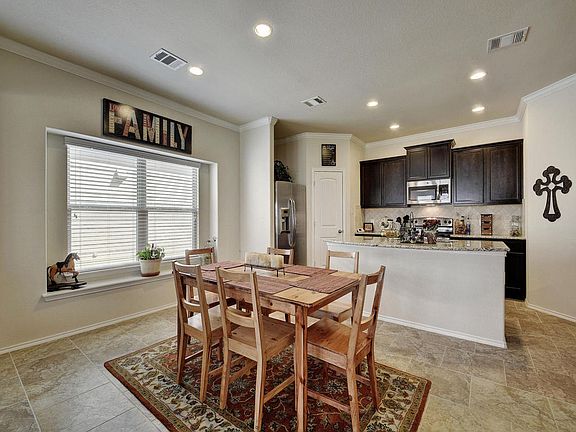 5th image of 128 Golden Eagle Ln