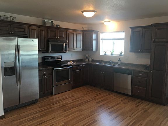 Spacious kitchen