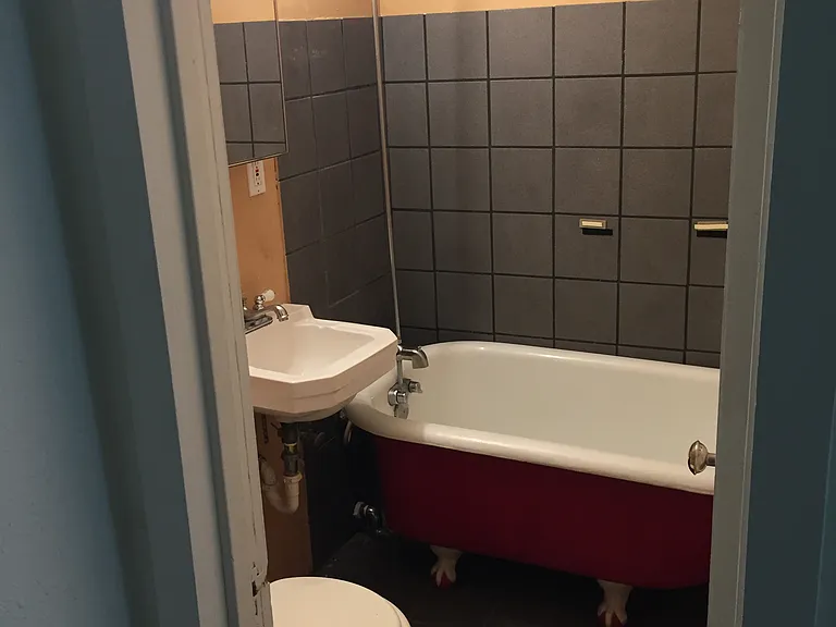 3016 Irving Ave S #C — Photo 7
