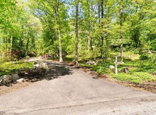 98 Snydertown Rd, East Amwell Twp., NJ 08525