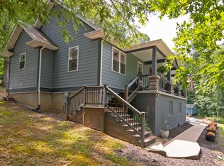 1694 Morris Branch Rd, Meadow Bridge, WV 25976